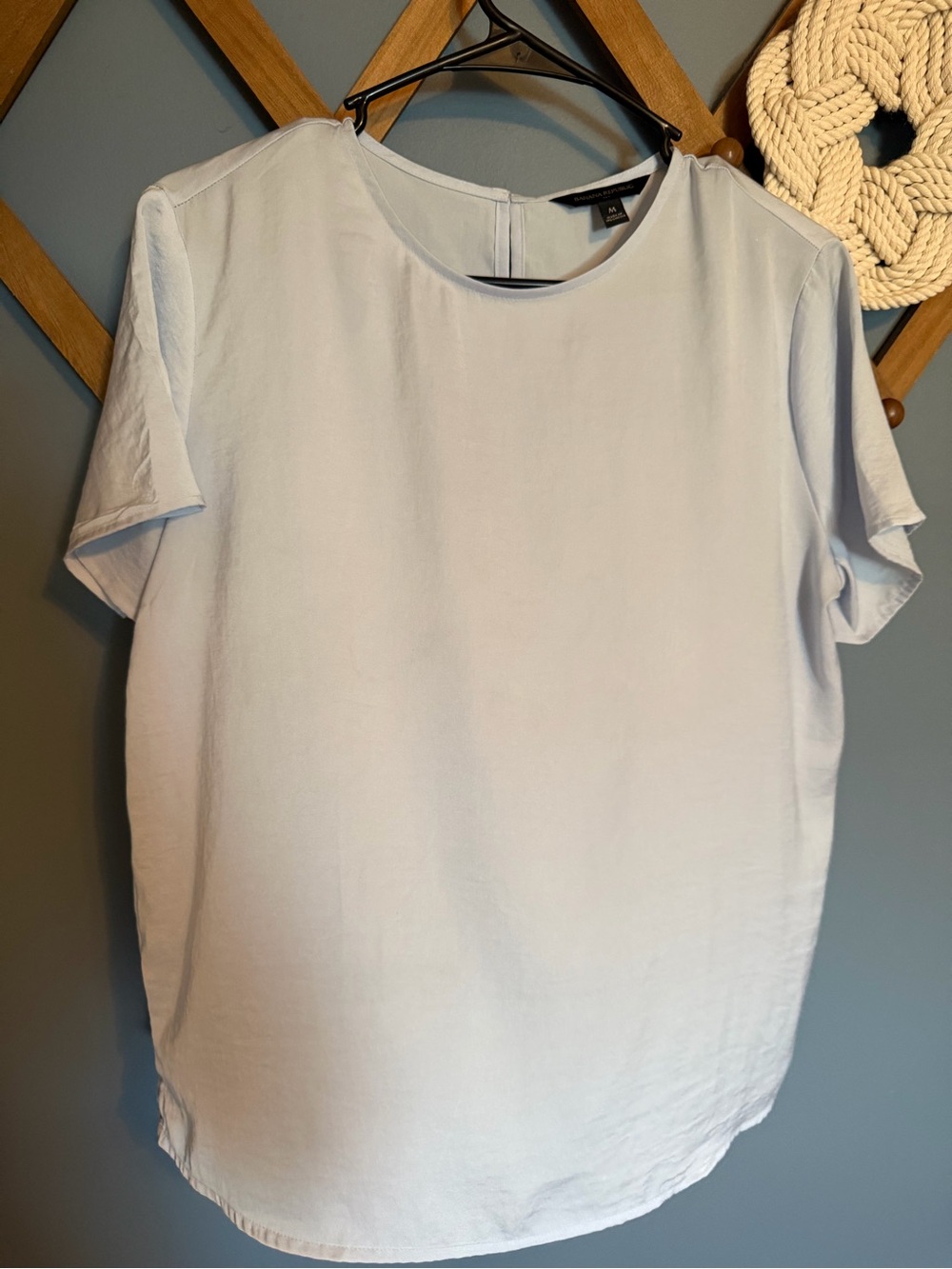 Banana Republic Light Blue Short Sleeve Crewneck Top